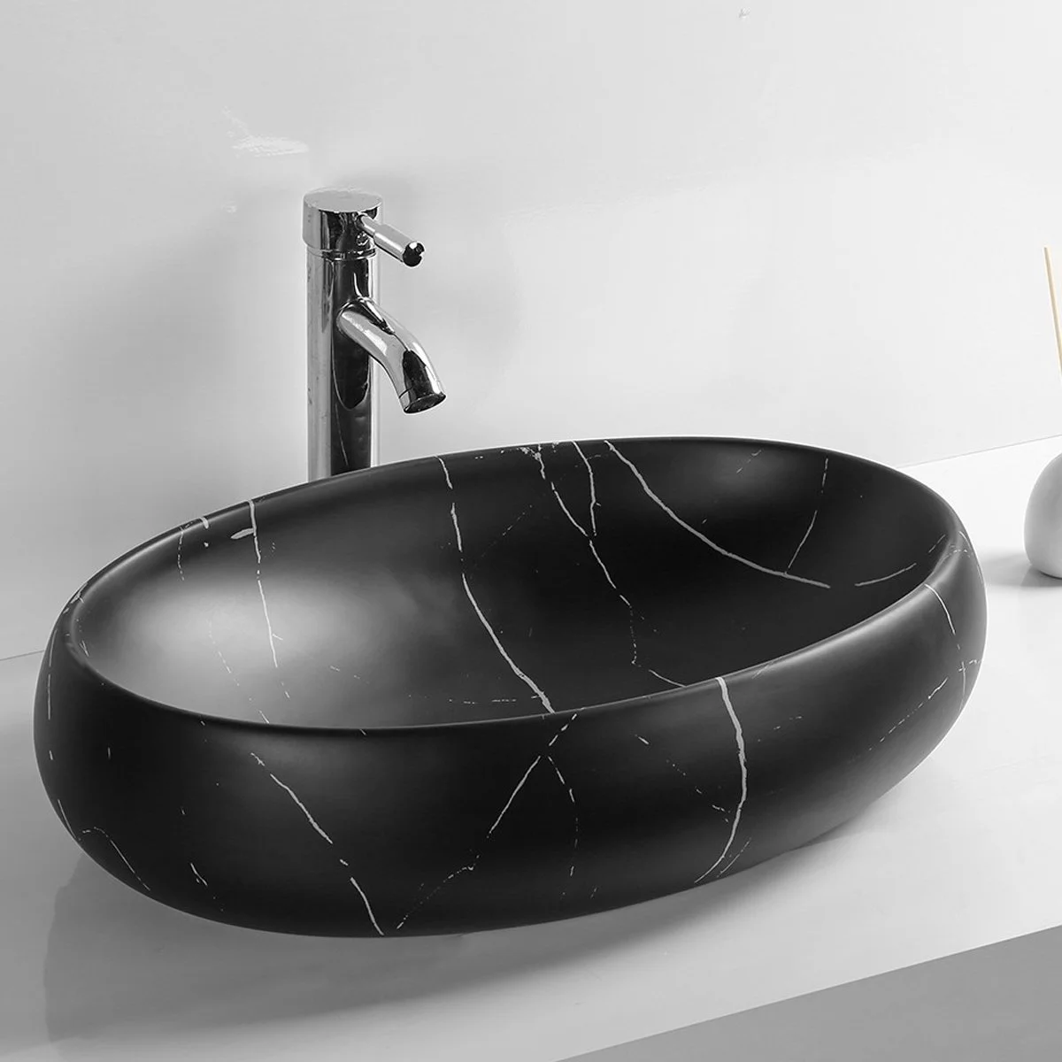 Vasque à poser ovale noir mat effet marbre – Image 5