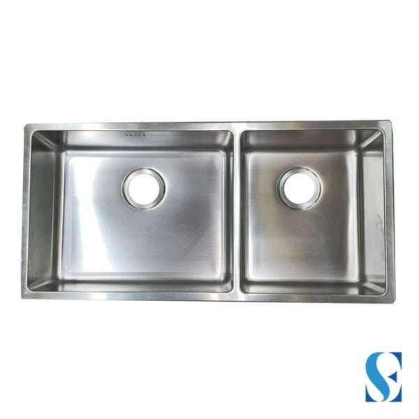 Vue de dessus Aguamix évier sous plan 2 bacs 90 x 44 cm (inox) brossé.