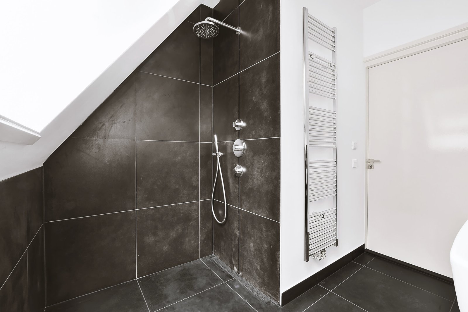 Colonne de douche encastrée : guide installation étapes et conseils