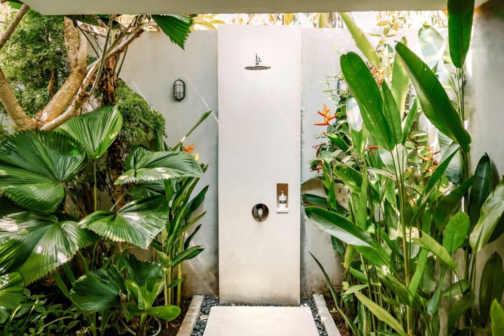 colonne douche hydromassante