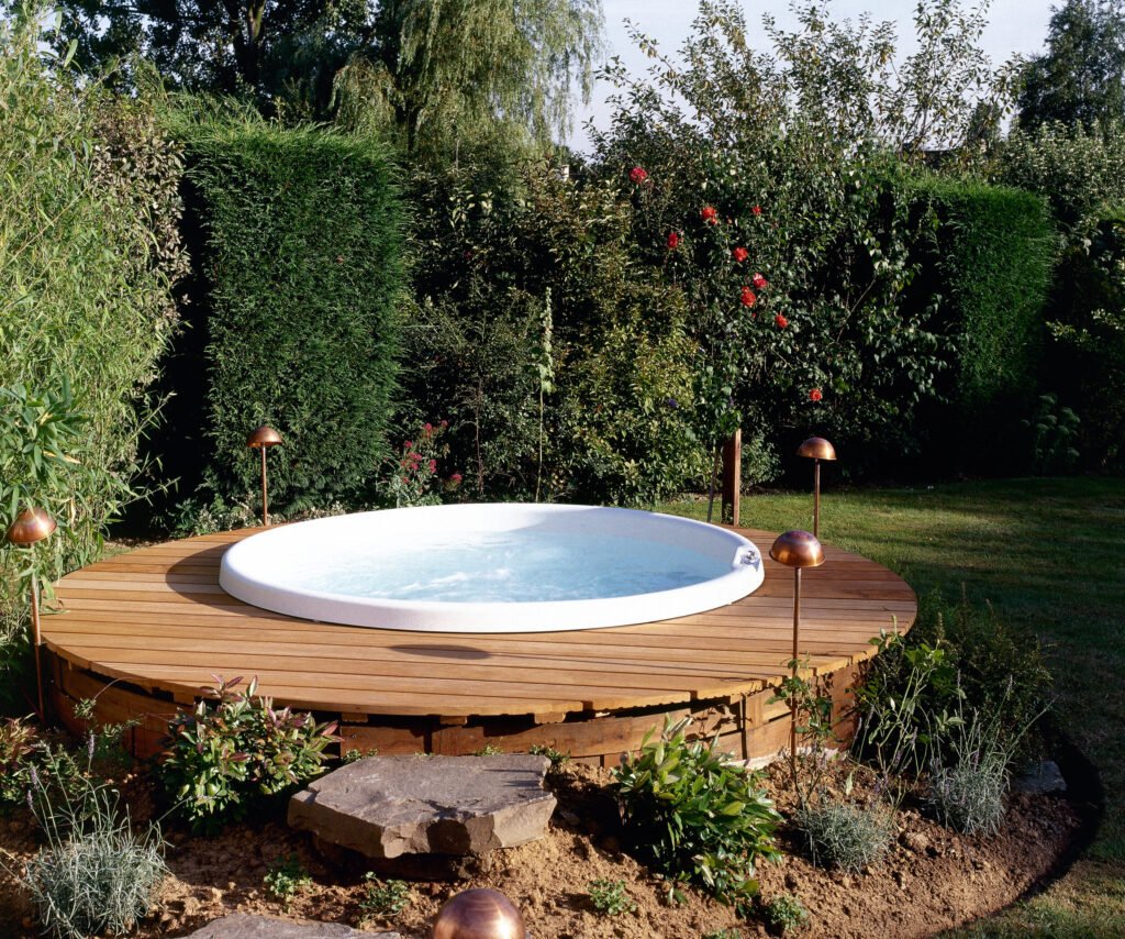 Piscine hors-sol acier
