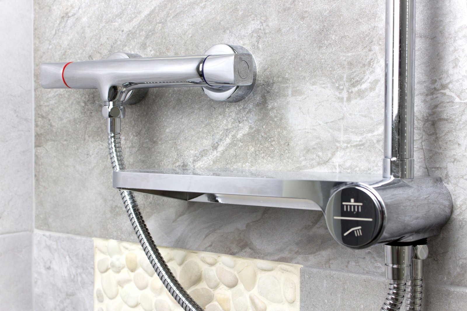Mitigeur thermostatique : guide complet d'installation et de réglage