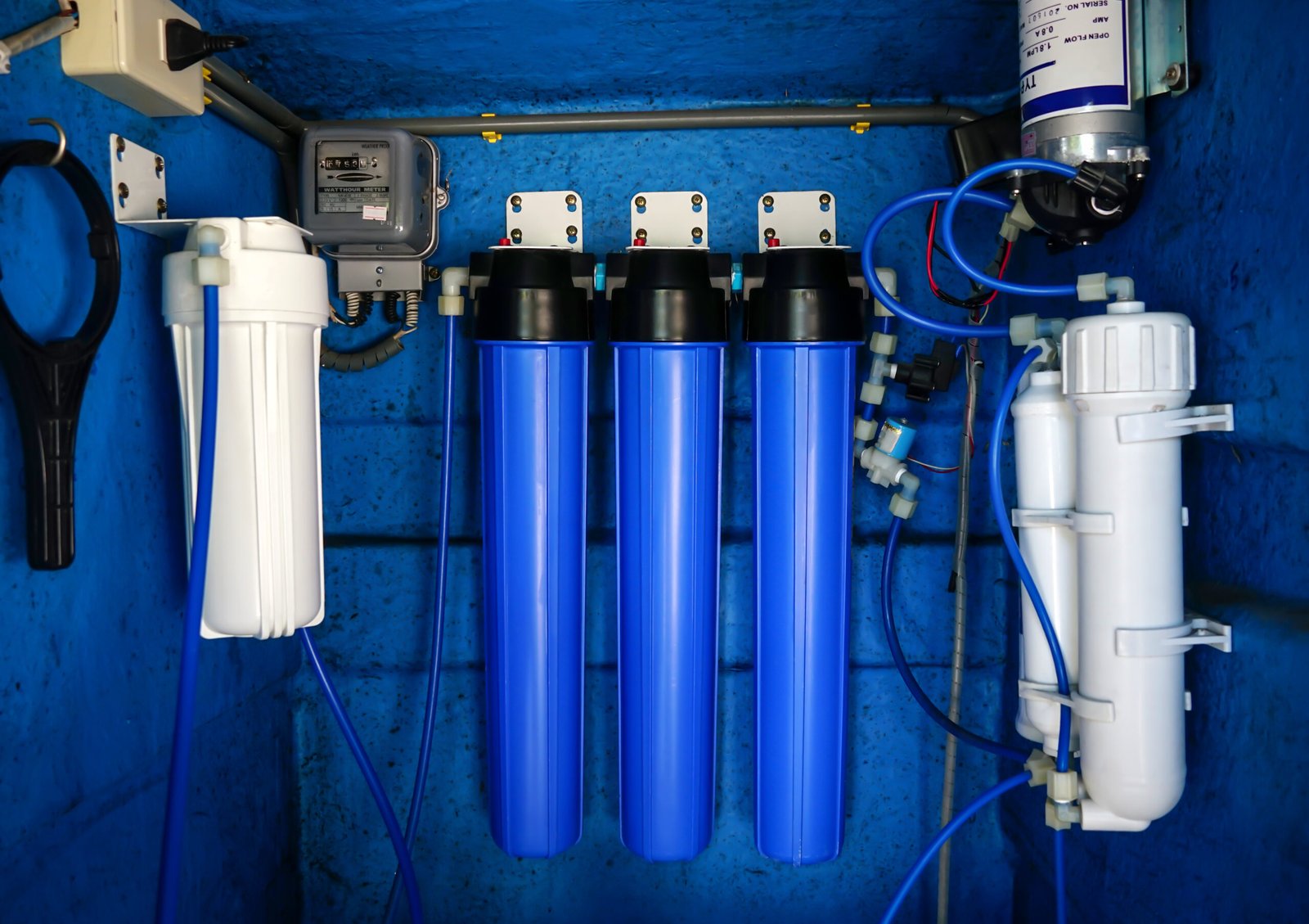 Adoucisseur d'eau domestique : guide complet installation et prix
