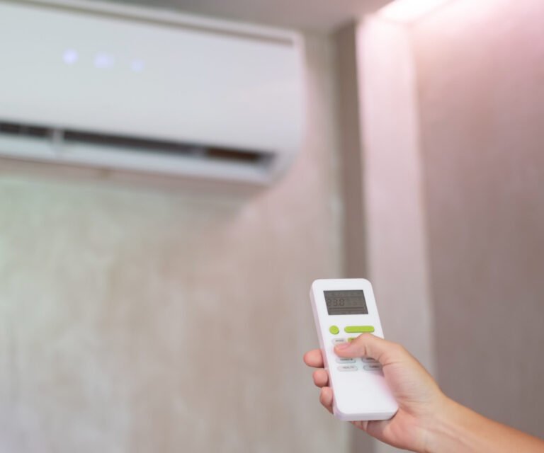 Climatiseur Télécommande Bloquée ou Perdue : Solutions Pratiques